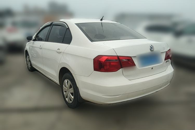 Used Volkswagen Jetta 2013 1.6L Manual Fashion Edition Rear Left 45 Deg
