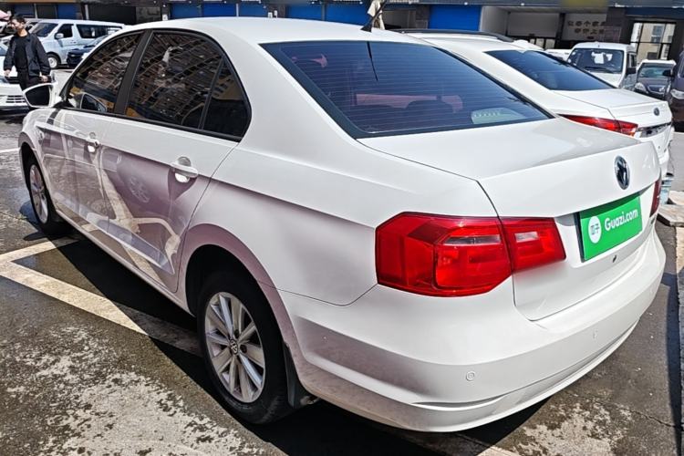 Used Volkswagen Jetta 2013 1.6L Manual Comfort Model Rear Left 45 Deg