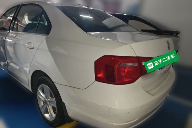 Used Volkswagen Jetta 2013 1.6L Automatic Luxury Model Rear Left 45 Deg