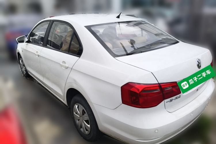 Used Volkswagen Jetta 2013 1.6L Automatic Fashion Model Rear Left 45 Deg