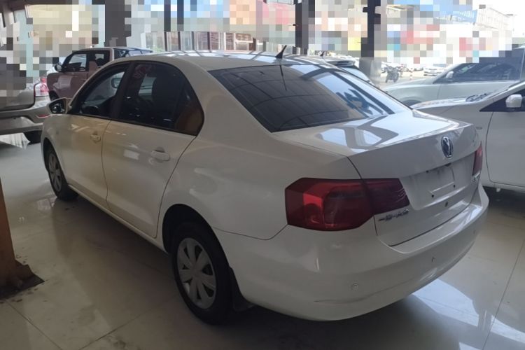 Used Volkswagen Jetta 2013 1.6L Manual Fashion Edition Rear Left 45 Deg