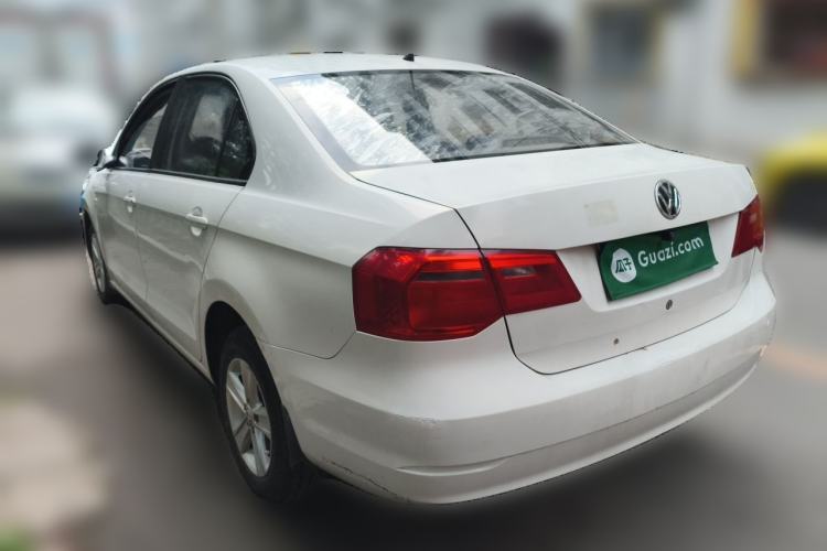 Used Volkswagen Jetta 2013 1.6L Manual Fashion Edition Rear Left 45 Deg