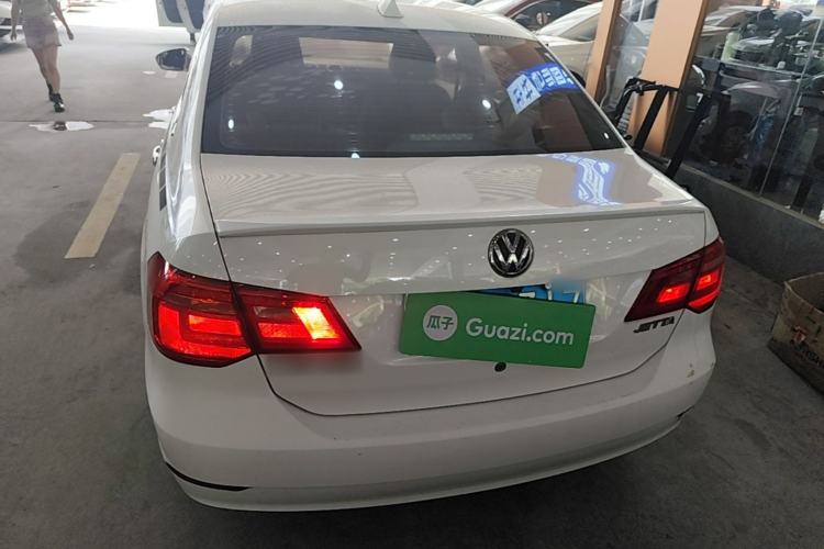 Used Volkswagen Jetta 2013 1.6L Manual Comfort Model Rear