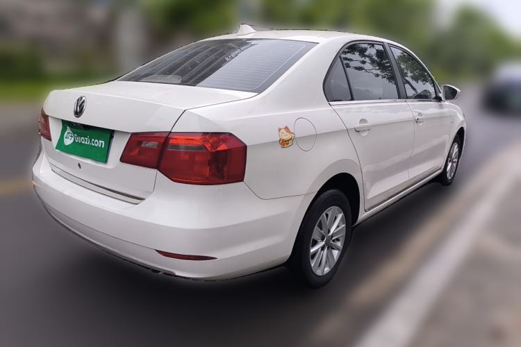 Used Volkswagen Jetta 2013 1.6L Manual Fashion Edition Rear Right 45 Deg