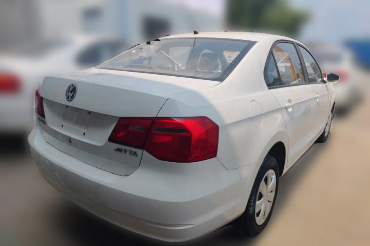 Used Volkswagen Jetta 2013 1.6L Manual Fashion Edition Rear Right 45 Deg
