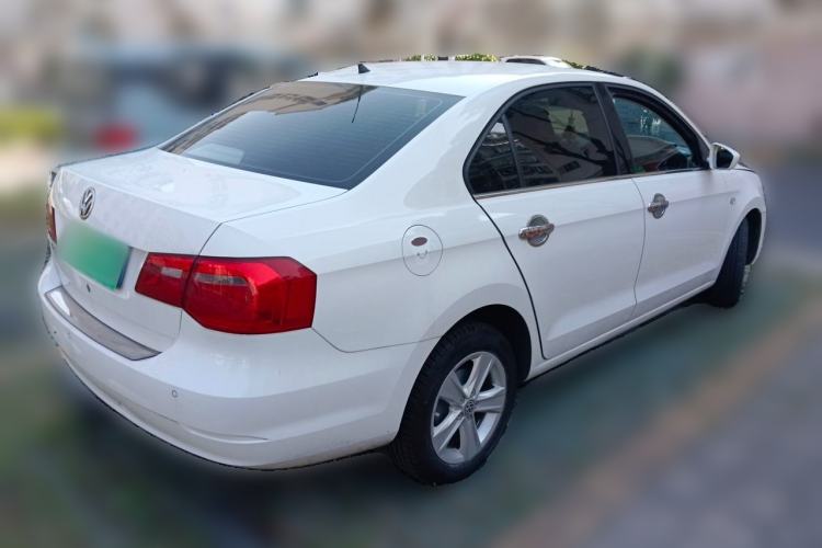 Used Volkswagen Jetta 2013 1.6L Automatic Luxury Model Rear Right 45 Deg