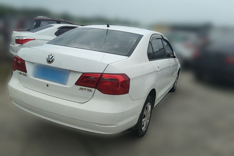 Used Volkswagen Jetta 2013 1.6L Manual Fashion Edition Rear Right 45 Deg