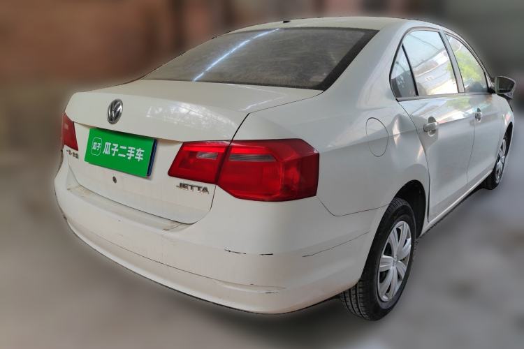 Used Volkswagen Jetta 2013 1.6L Manual Fashion Edition Rear Right 45 Deg