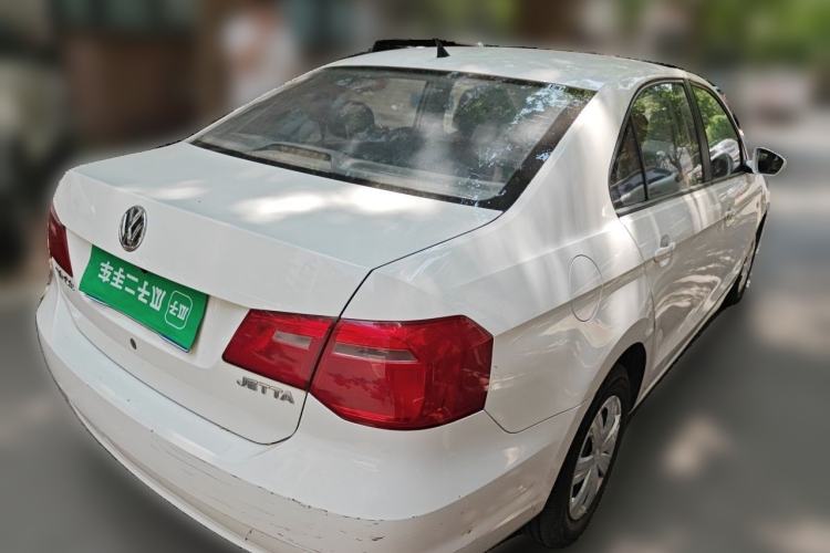 Used Volkswagen Jetta 2013 1.6L Manual Fashion Edition Rear Right 45 Deg