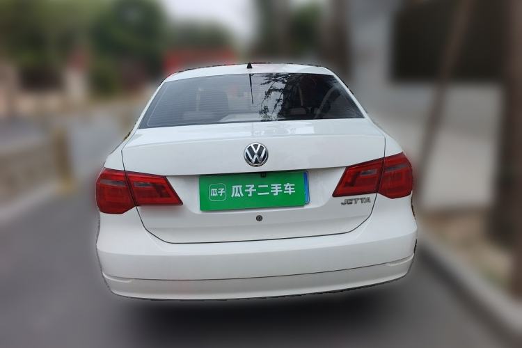 Used Volkswagen Jetta 2013 1.6L Manual Fashion Edition Rear