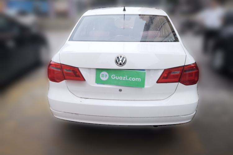 Used Volkswagen Jetta 2013 1.4L Manual Fashion Model Rear