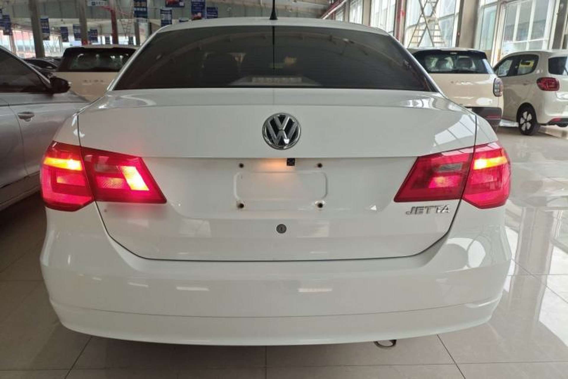 Used Volkswagen Jetta 2013 1.6L Automatic Fashion Model Rear