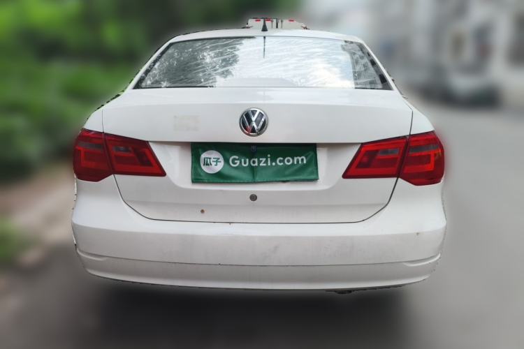Used Volkswagen Jetta 2013 1.6L Manual Fashion Edition Rear