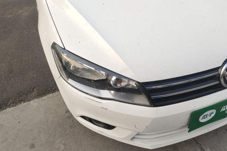 Used Volkswagen Jetta 2013 1.6L Manual Comfort Model Right Front Headlight