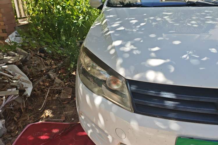 Used Volkswagen Jetta 2013 1.4L Manual Fashion Model Right Front Headlight