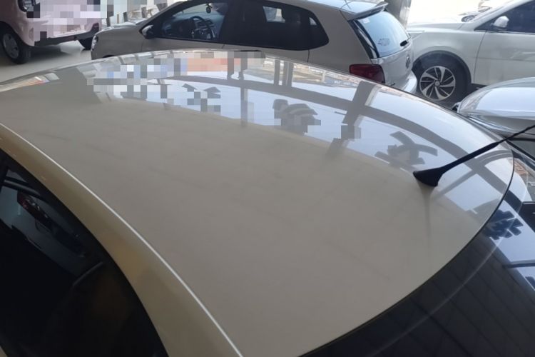 Used Volkswagen Jetta 2013 1.6L Manual Fashion Edition Roof