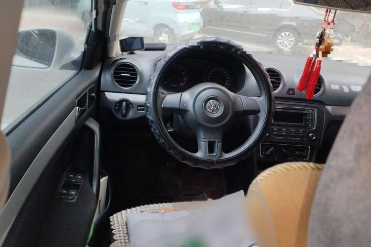 Used Volkswagen Jetta 2013 1.6L Manual Comfort Model Steering Wheel