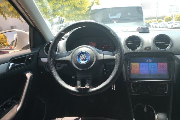 Used Volkswagen Jetta 2013 1.4L Manual Comfort Model Steering Wheel