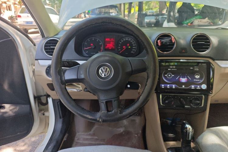 Used Volkswagen Jetta 2013 1.6L Automatic Comfort Model Steering Wheel