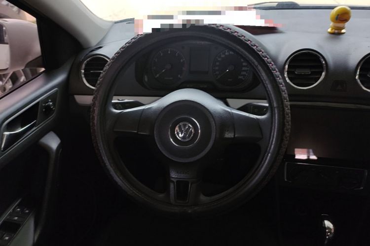 Used Volkswagen Jetta 2013 1.6L Automatic Comfort Model Steering Wheel
