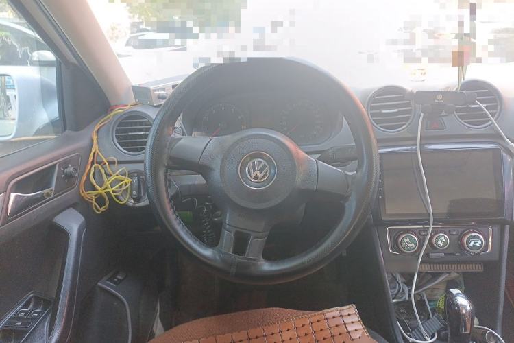 Used Volkswagen Jetta 2013 1.6L Automatic Comfort Model Steering Wheel