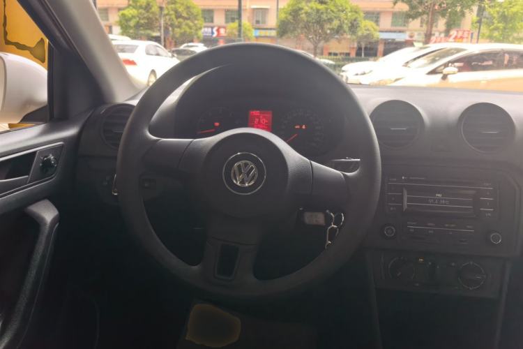Used Volkswagen Jetta  Steering Wheel