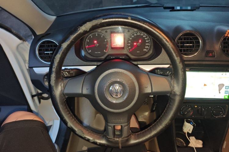 Used Volkswagen Jetta 2013 1.6L Manual Comfort Model Steering Wheel