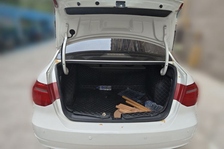 Used Volkswagen Jetta 2013 1.4L Manual Fashion Model Trunk