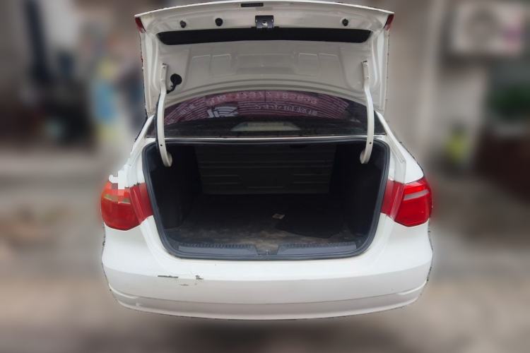 Used Volkswagen Jetta 2013 1.6L Manual Comfort Model Trunk