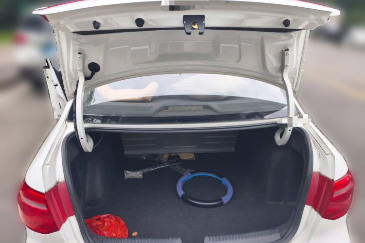 Used Volkswagen Jetta 2013 1.6L Manual Comfort Model Trunk