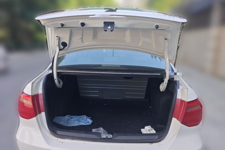 Used Volkswagen Jetta 2013 1.6L Automatic Comfort Model Trunk