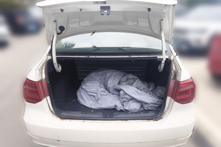 Used Volkswagen Jetta 2013 1.6L Manual Comfort Model Trunk