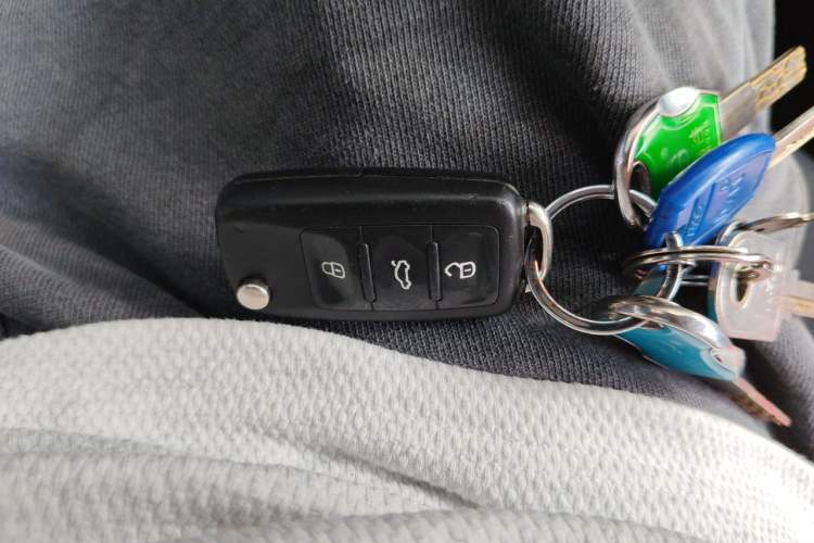 Used Volkswagen Jetta 2013 1.6L Manual Comfort Model Vehicle Key