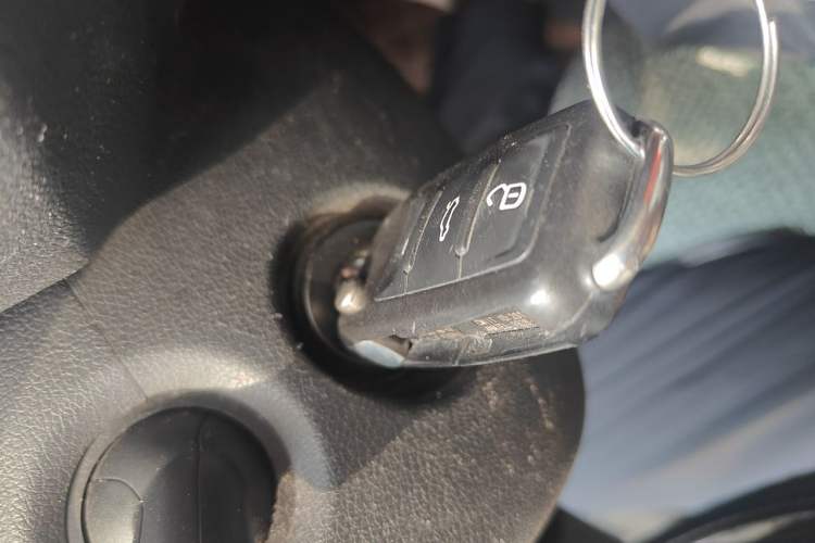 Used Volkswagen Jetta 2013 1.4L Manual Comfort Model Vehicle Key