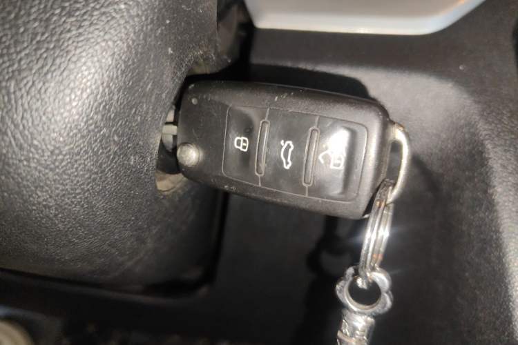 Used Volkswagen Jetta 2013 1.4L Manual Comfort Model Vehicle Key