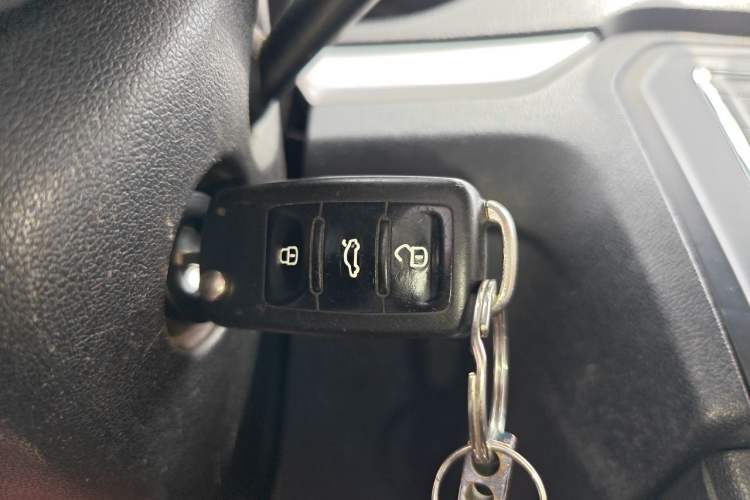 Used Volkswagen Jetta 2013 1.6L Automatic Comfort Model Vehicle Key