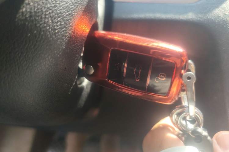 Used Volkswagen Jetta 2013 1.6L Manual Comfort Model Vehicle Key