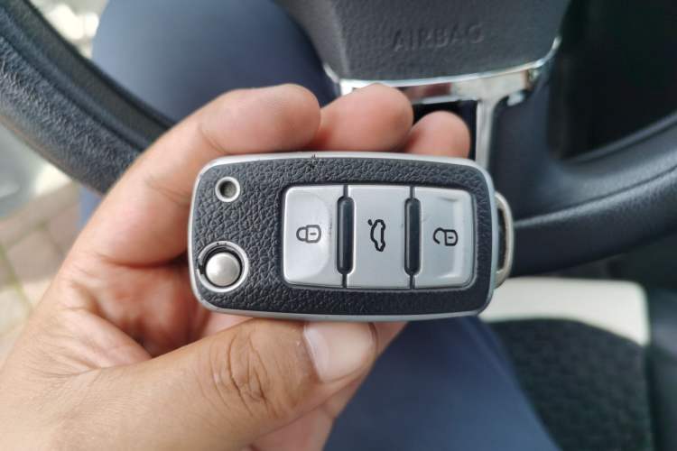 Used Volkswagen Jetta 2013 1.6L Automatic Comfort Model Vehicle Key