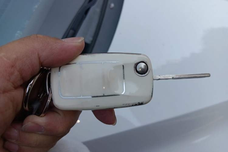 Used Volkswagen Jetta 2013 1.6L Automatic Luxury Model Vehicle Key