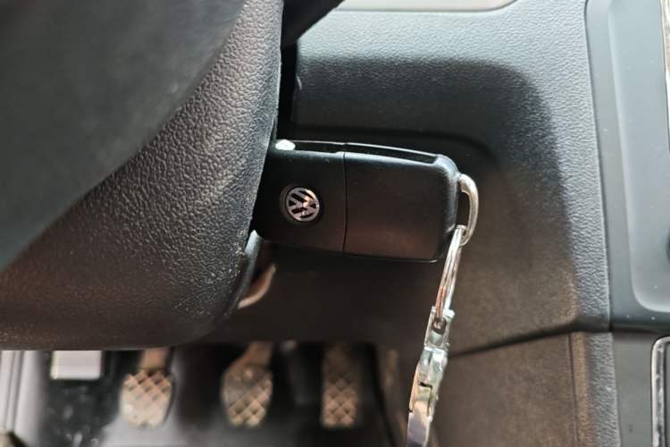Used Volkswagen Jetta 2013 1.6L Manual Comfort Model Vehicle Key