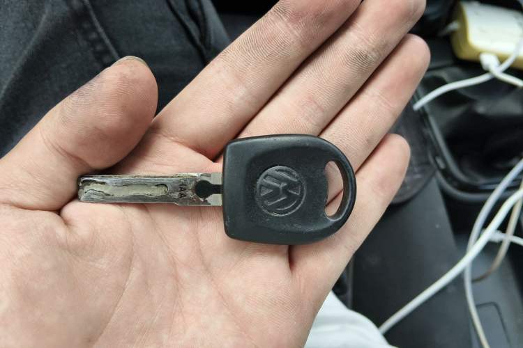 Used Volkswagen Jetta 2013 1.6L Manual Fashion Edition Vehicle Key