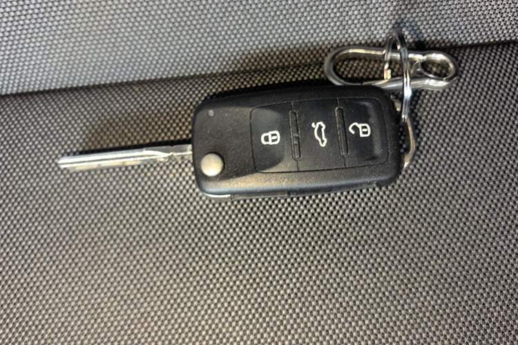 Used Volkswagen Jetta  Vehicle Key
