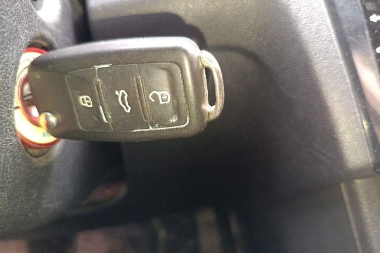Used Volkswagen Jetta 2013 1.6L Automatic Comfort Model Vehicle Key