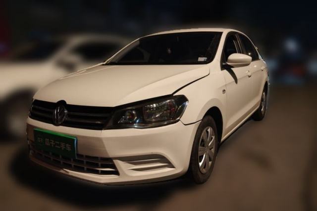 Ojetý Volkswagen Jetta 2013 1.6L Manual Fashion Edition