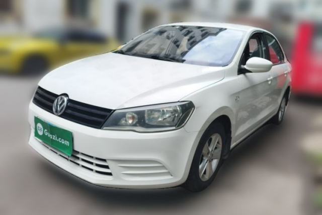 Used Volkswagen Jetta 2013 1.6L Manual Fashion Edition