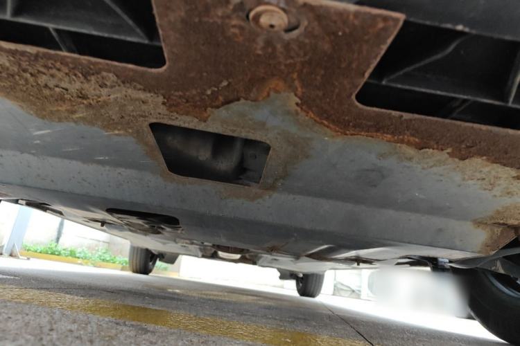 Used Volkswagen Jetta 2013 1.6L Manual Fashion Edition Chassis Front