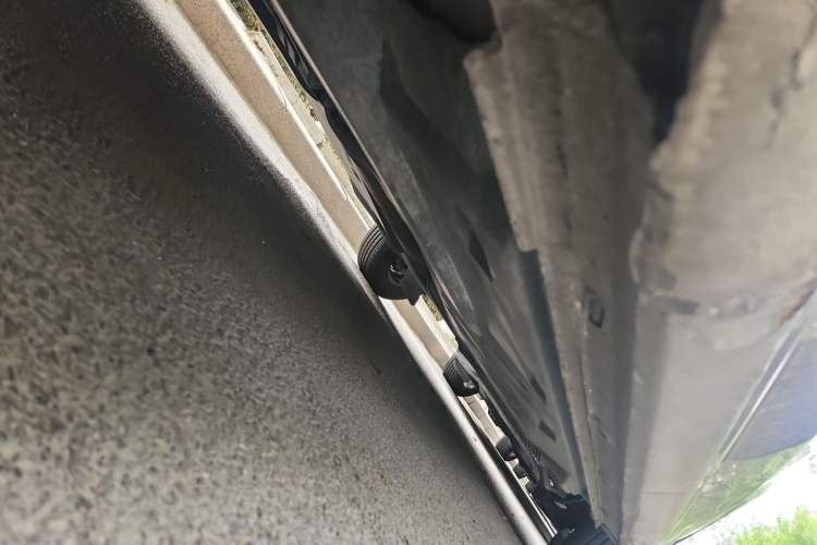 Used Volkswagen Jetta 2013 1.6L Manual Fashion Edition Chassis Front Left