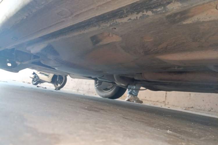 Used Volkswagen Jetta 2013 1.6L Automatic Fashion Model Chassis Front Right