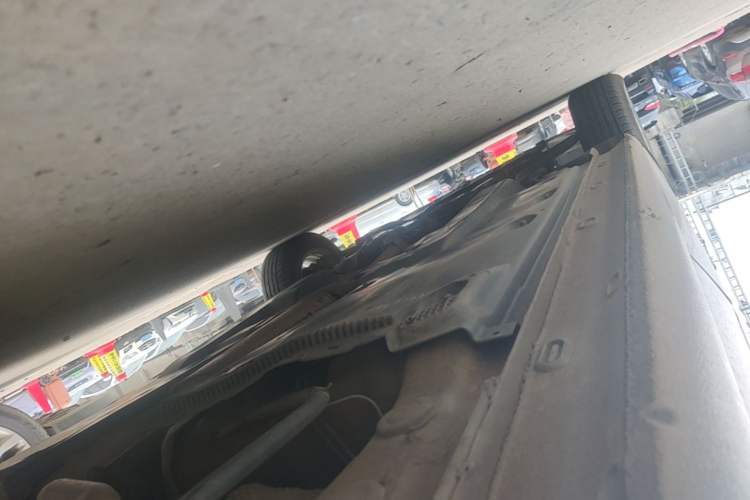 Used Volkswagen Jetta 2013 1.6L Manual Fashion Edition Chassis Rear Left
