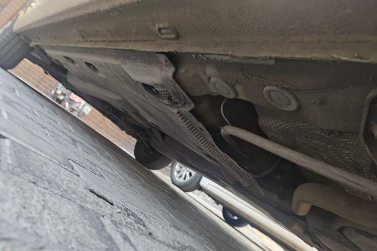 Used Volkswagen Jetta 2013 1.6L Manual Fashion Edition Chassis Rear Left